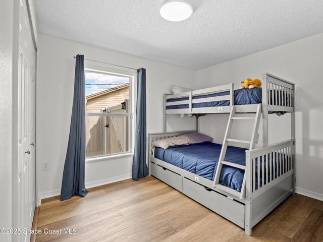 940 Jupiter Boulevard NW, Palm Bay, FL 32907