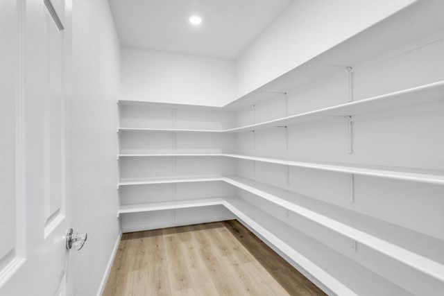 10501 Tavoras Ct, Elk Grove, CA 95757