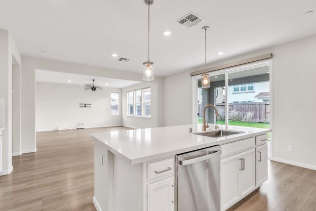 10501 Tavoras Ct, Elk Grove, CA 95757