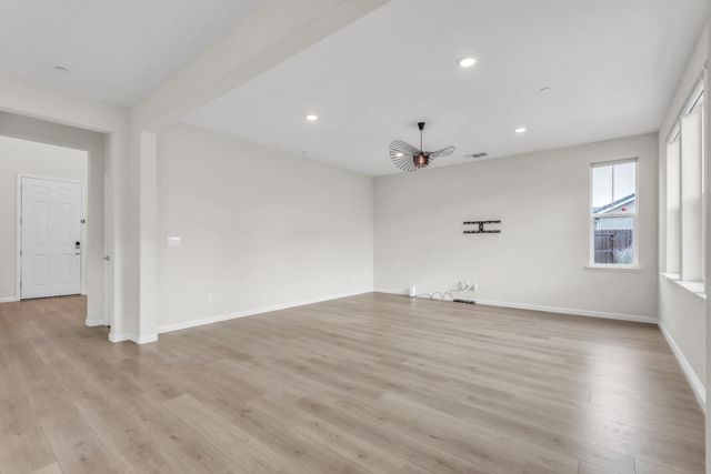 10501 Tavoras Ct, Elk Grove, CA 95757