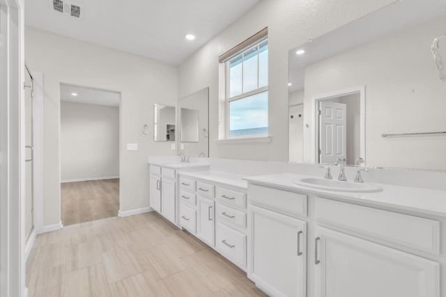 10501 Tavoras Ct, Elk Grove, CA 95757