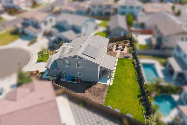 10501 Tavoras Ct, Elk Grove, CA 95757