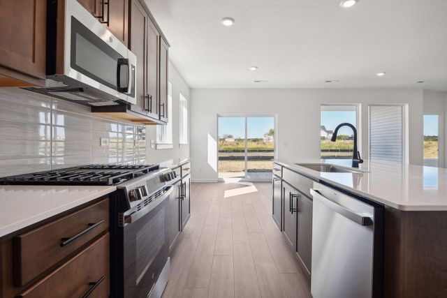 10614 Harbor Lane N, Maple Grove, MN 55369