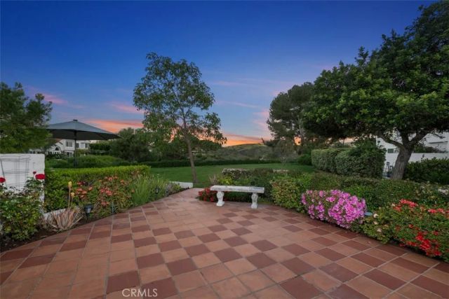 2 MIRADOR, Irvine, CA 92612