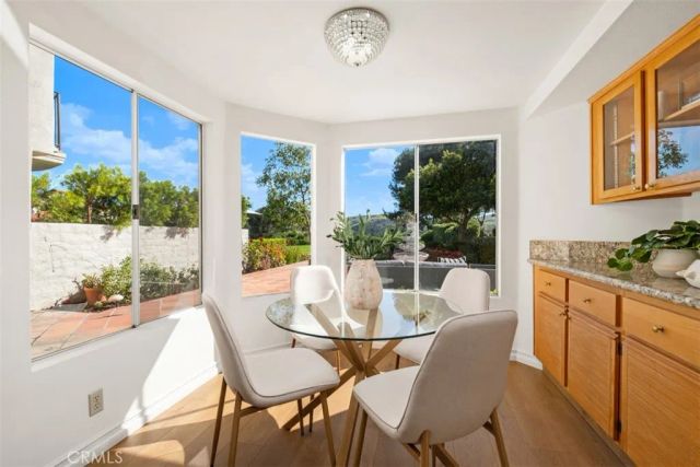 2 MIRADOR, Irvine, CA 92612