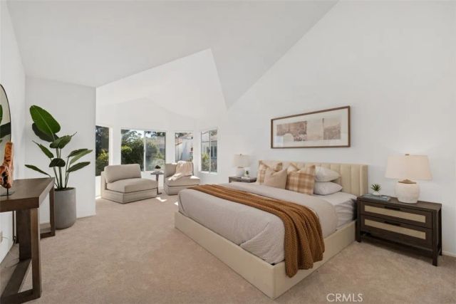 2 MIRADOR, Irvine, CA 92612