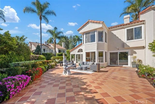 2 MIRADOR, Irvine, CA 92612