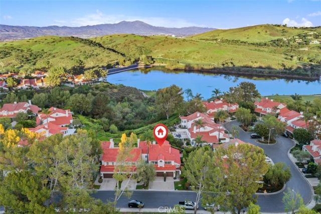 2 MIRADOR, Irvine, CA 92612