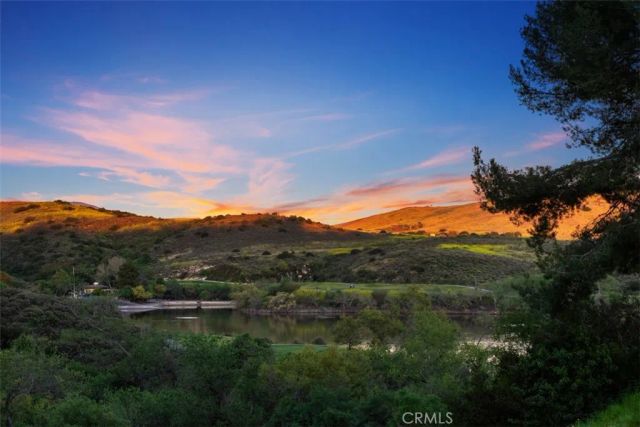 2 MIRADOR, Irvine, CA 92612