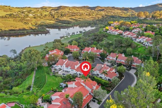 2 MIRADOR, Irvine, CA 92612