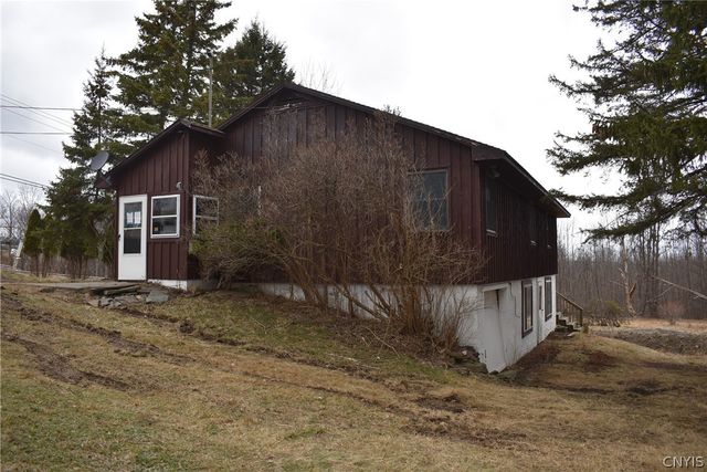 3024 State Route 215, Cortlandville, NY 13045