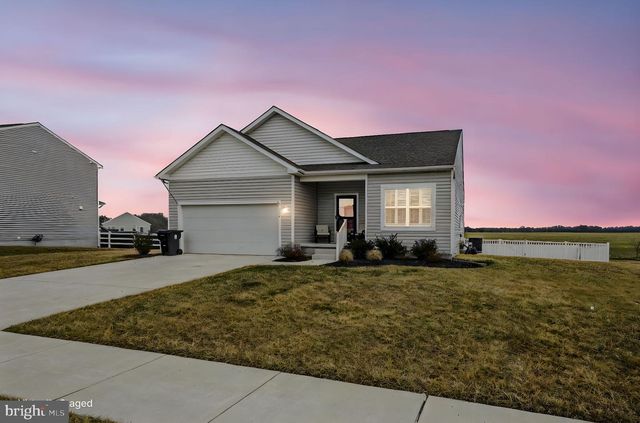 130 PONTOON DR, Felton, DE 19943