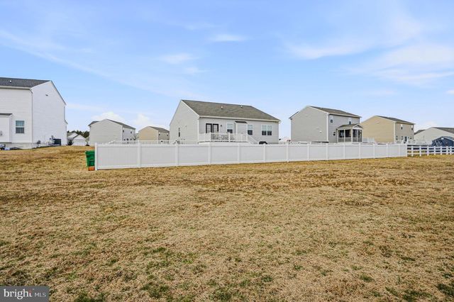 130 PONTOON DR, Felton, DE 19943