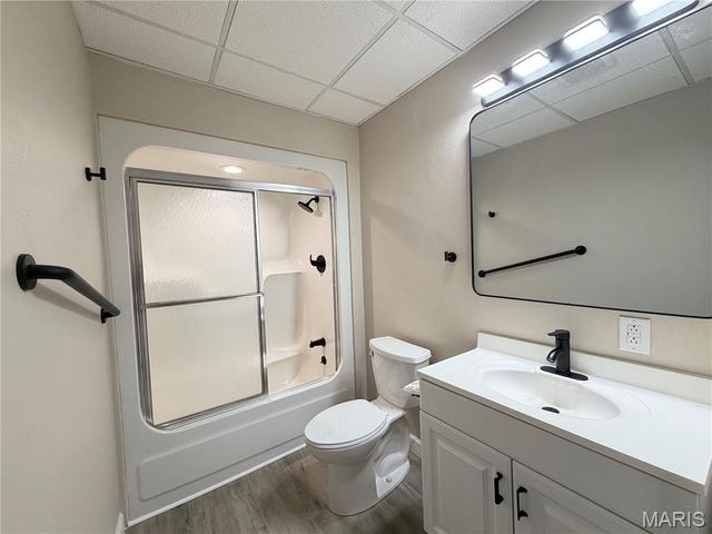 2020 Lebanon Avenue, Belleville, IL 62221