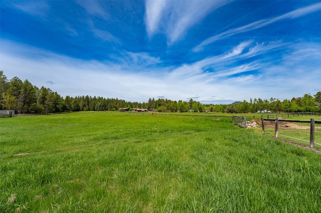 5710 US Hwy 93 S, Whitefish, MT 59937 photo 28