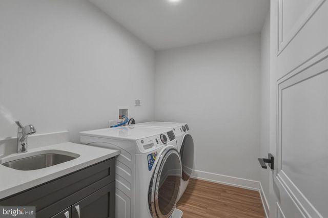 2001 HYVIEW TER, Fort Washington, PA 19034