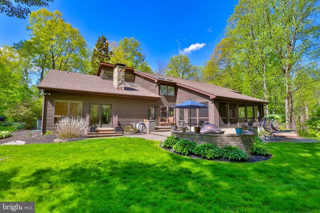 2159 QUARRY RD, Coopersburg, PA 18036