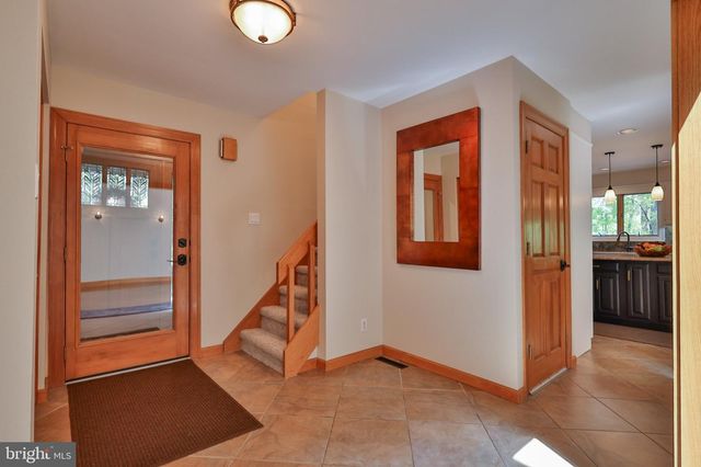 2159 QUARRY RD, Coopersburg, PA 18036