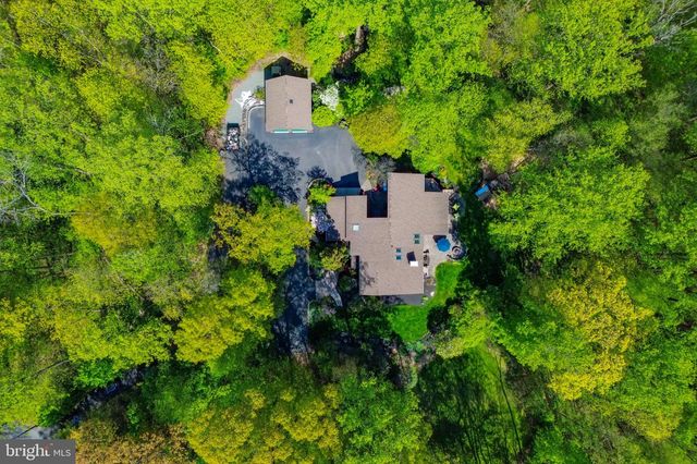 2159 QUARRY RD, Coopersburg, PA 18036