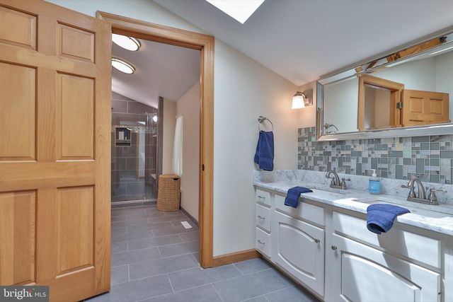 2159 QUARRY RD, Coopersburg, PA 18036