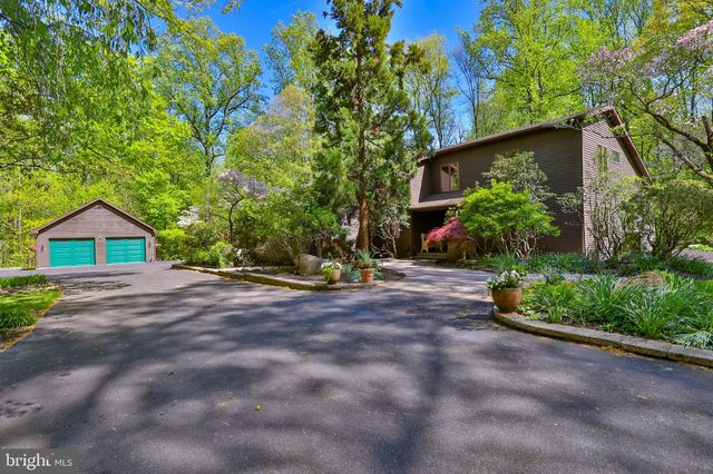 2159 QUARRY RD, Coopersburg, PA 18036