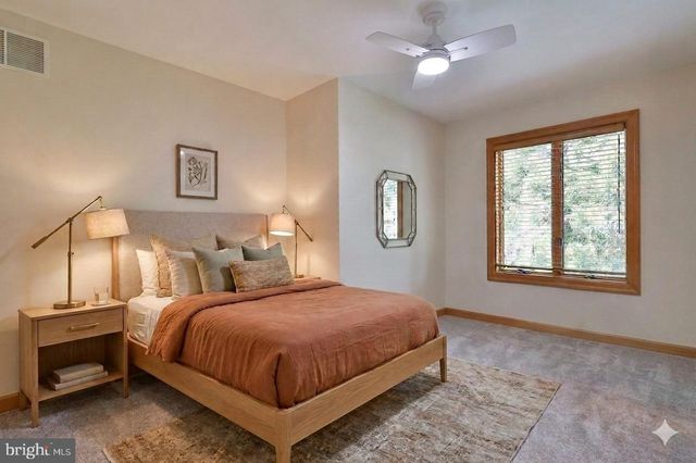 2159 QUARRY RD, Coopersburg, PA 18036