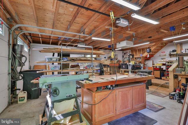 2159 QUARRY RD, Coopersburg, PA 18036