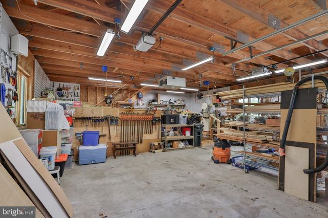 2159 QUARRY RD, Coopersburg, PA 18036