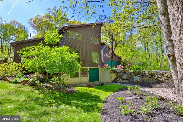 2159 QUARRY RD, Coopersburg, PA 18036