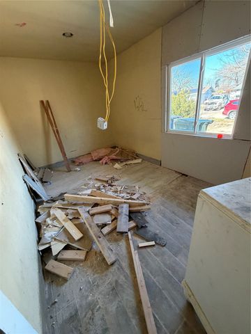 2408 Skylark Drive, Arlington, TX 76010