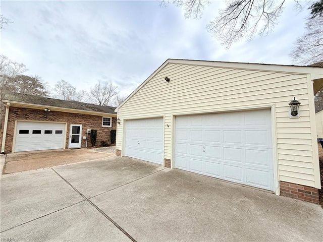 672 Turlington RD, Suffolk, VA 23434