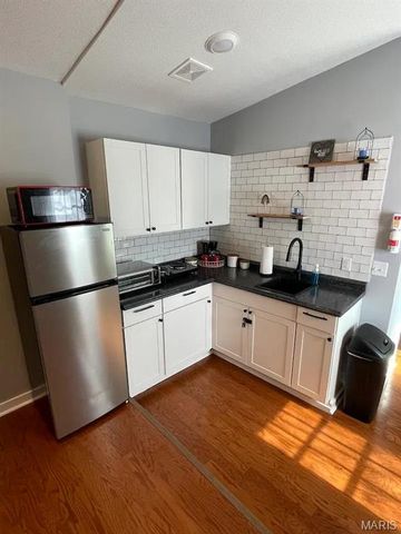 606 Washington Street, Hermann, MO 65041