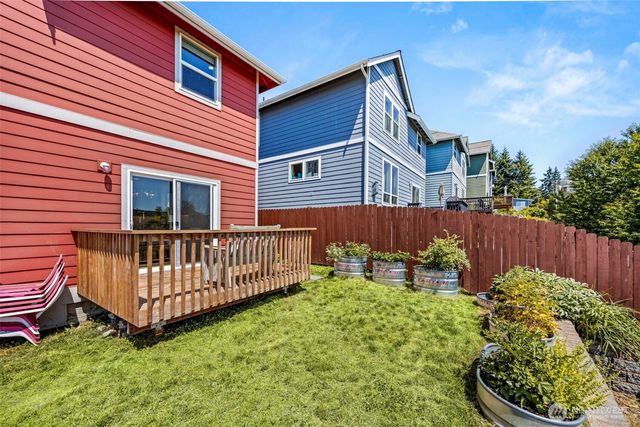 26459 NE Fireball Way, Kingston, WA 98346