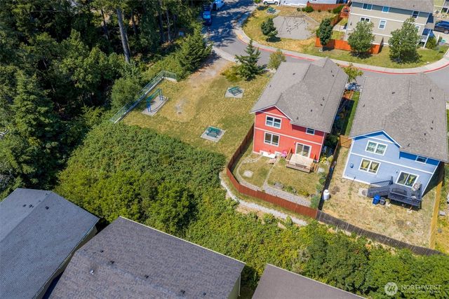 26459 NE Fireball Way, Kingston, WA 98346