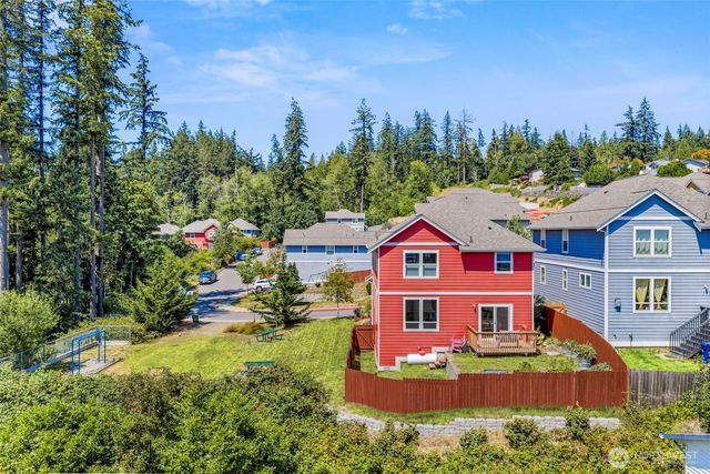 26459 NE Fireball Way, Kingston, WA 98346