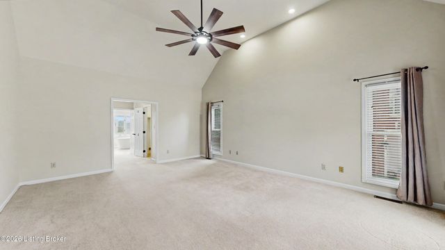 10704 High Grove Pl, Louisville, KY 40223