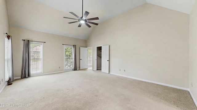 10704 High Grove Pl, Louisville, KY 40223