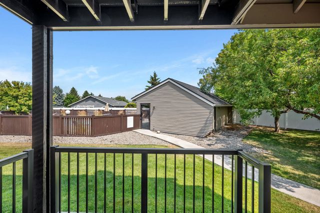 23009 E Colt Ln, Liberty Lake, WA 99019