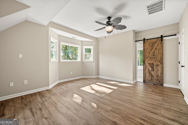 752 Lawshe Road, Senoia, GA 30276