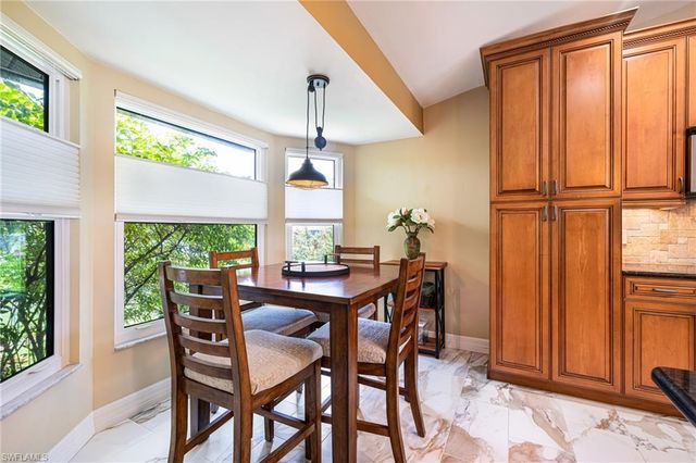 6037 Birnam Wood LN, Fort Myers, FL 33908