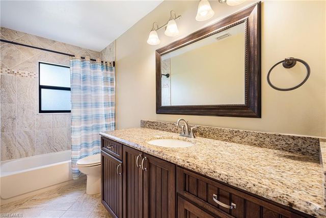 6037 Birnam Wood LN, Fort Myers, FL 33908