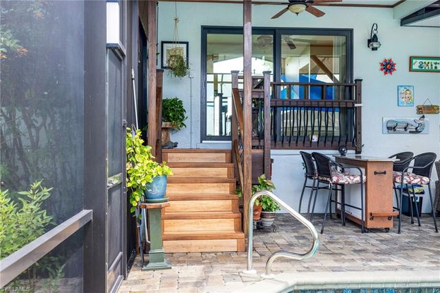 6037 Birnam Wood LN, Fort Myers, FL 33908