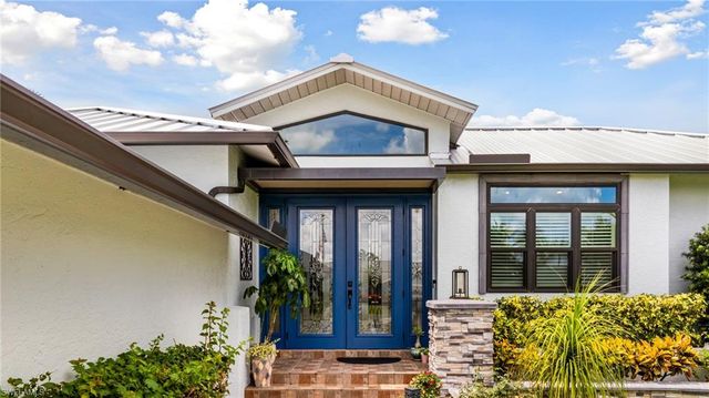 6037 Birnam Wood LN, Fort Myers, FL 33908