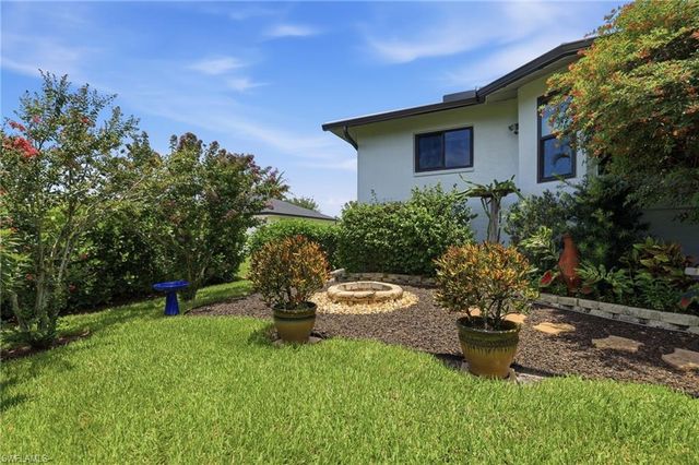 6037 Birnam Wood LN, Fort Myers, FL 33908