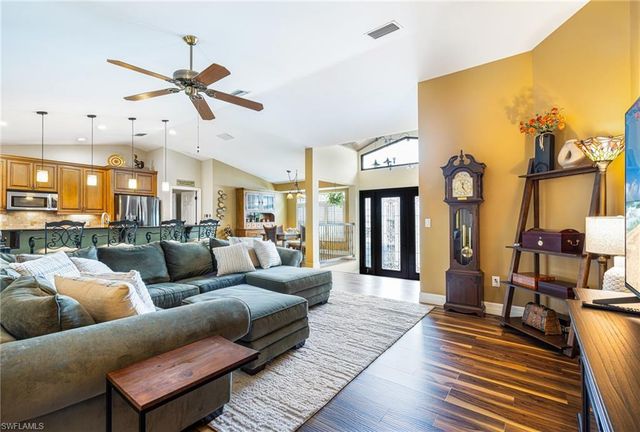 6037 Birnam Wood LN, Fort Myers, FL 33908