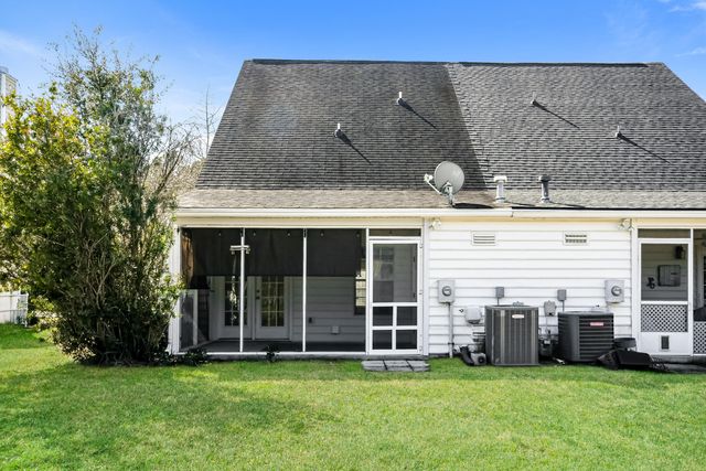 2161 Kings Gate Lane, Mount Pleasant, SC 29466