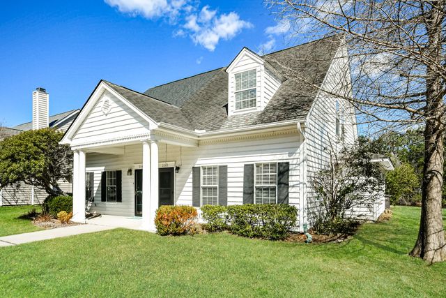 2161 Kings Gate Lane, Mount Pleasant, SC 29466