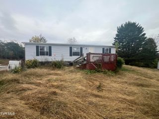 340 Lories Lane, Piney Flats, TN 37686