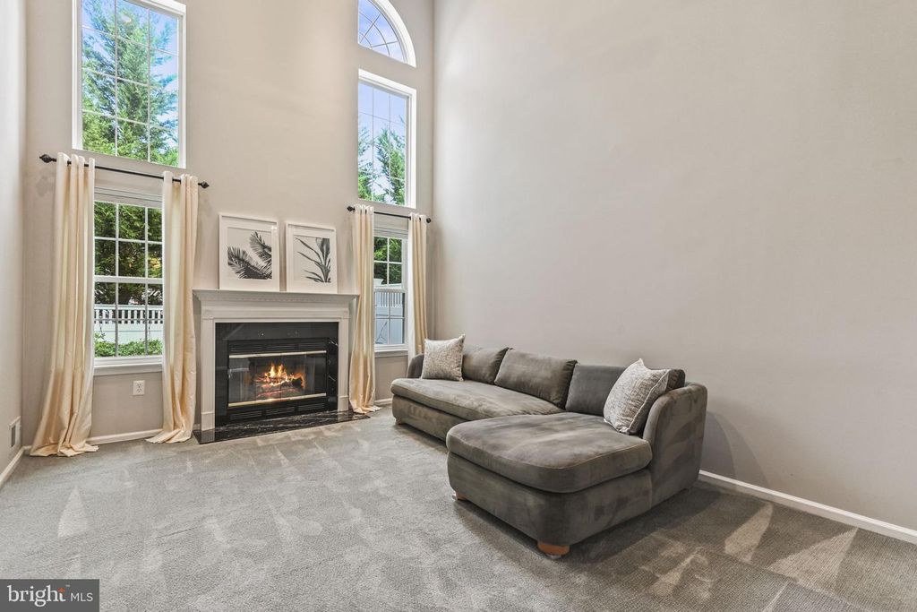 14 HILTON CT, Pennington, NJ 08534 — photo 4