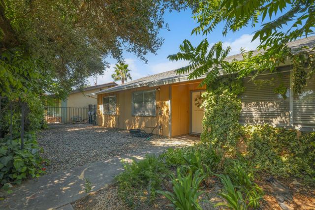 7640 Tattershall Way, Sacramento, CA 95823